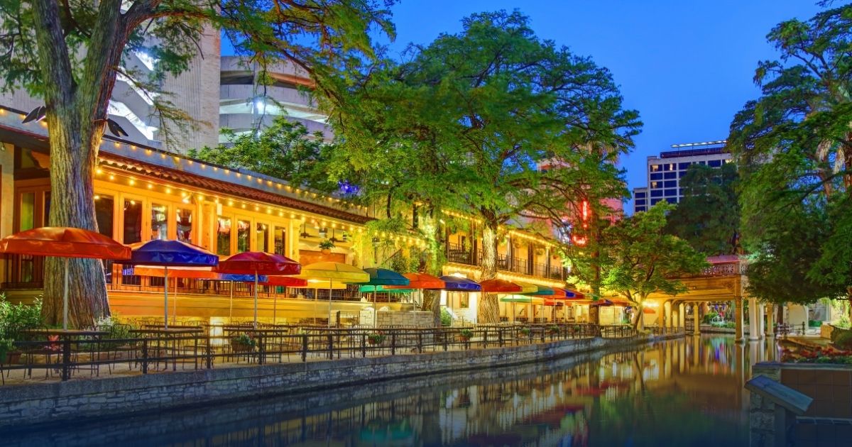 Easy, Engaging, and Group-Friendly: San Antonio
